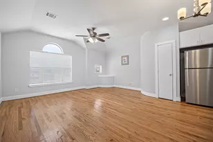 5941 S Loop E, Houston, TX 77033 - Photo 8