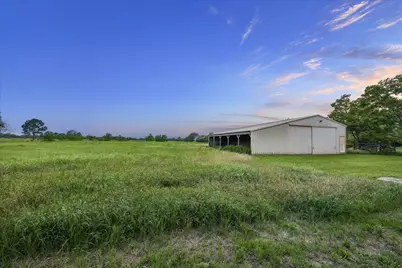 1759 Woody Lane, Sealy, TX 77474 - Photo 32