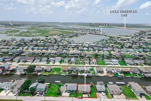 321 Ling St, Hitchcock, TX 77563 - Photo 34