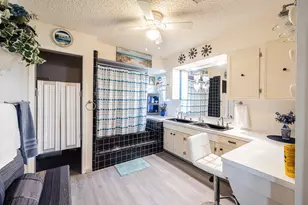 321 Ling St, Hitchcock, TX 77563 - Photo 28