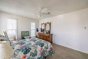 321 Ling St, Hitchcock, TX 77563 - Photo 24