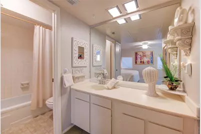 880 Tully Road #29, Houston, TX 77079 - Photo 22