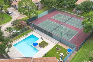 880 Tully Rd, Houston, TX 77079 - Photo 28