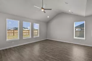 45 Shining Pt Dr, Waller, TX 77484 - Photo 6