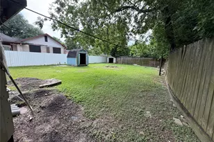 310 Georgia St, Houston, TX 77587 - Photo 12