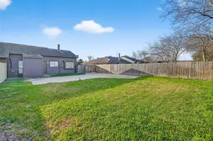 9111 Benthos Dr, Houston, TX 77083 - Photo 30