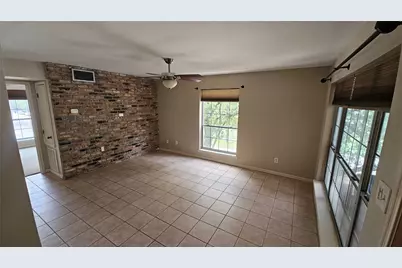 2507 Montrose Boulevard #42, Houston, TX 77006 - Photo 4
