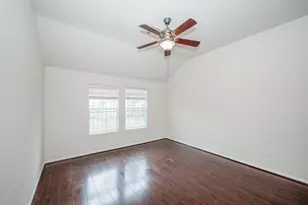7839 Winding Creek View, Houston, TX 77072 - Photo 16
