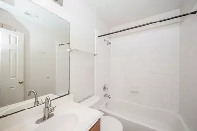 7839 Winding Creek View, Houston, TX 77072 - Photo 32