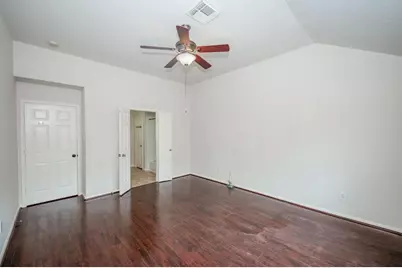 7839 Winding Creek View, Houston, TX 77072 - Photo 14