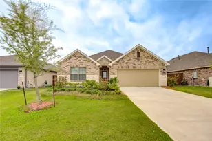 7639 Tramontana Ln, Baytown, TX 77523 - Photo 1