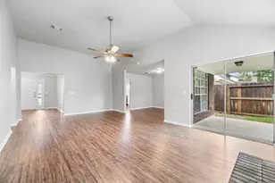 7918 Shangrila Ln, Houston, TX 77095 - Photo 4