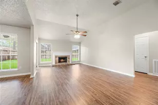 7918 Shangrila Ln, Houston, TX 77095 - Photo 6