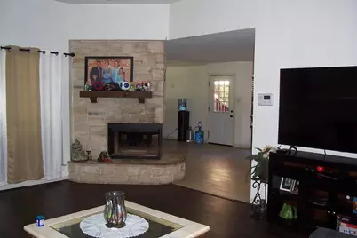 12110 Hillcrest Dr, Pinehurst, TX 77362 - Photo 2