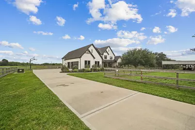 1650 Lundy Lane, Friendswood, TX 77546 - Photo 2