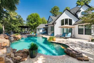 70 E Bracebridge Circle, The Woodlands, TX 77382 - Photo 10