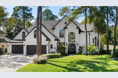 70 E Bracebridge Circle, The Woodlands, TX 77382 - Photo 2