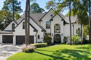 70 E Bracebridge Cir, The Woodlands, TX 77382 - Photo 2