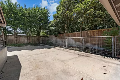 10034 Meadow Lake Lane, Houston, TX 77042 - Photo 48