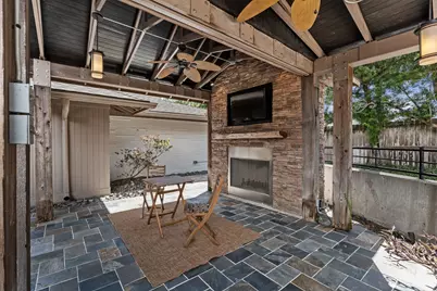 10034 Meadow Lake Lane, Houston, TX 77042 - Photo 44