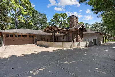 10034 Meadow Lake Lane, Houston, TX 77042 - Photo 46