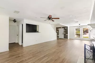 18275 Hollyberry Court, Porter, TX 77365 - Photo 6