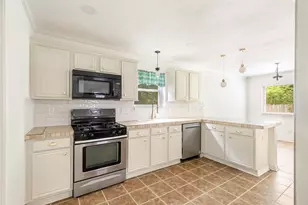 18275 Hollyberry Ct, Porter, TX 77365 - Photo 12