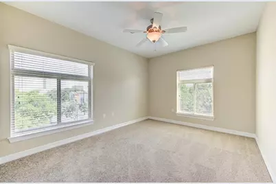 3501 Chenevert Street #22, Houston, TX 77004 - Photo 8