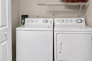3501 Chenevert St, Houston, TX 77004 - Photo 16