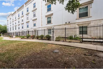 3501 Chenevert Street #22, Houston, TX 77004 - Photo 34