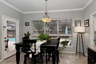 31 Bluff Creek Pl, The Woodlands, TX 77382 - Photo 10