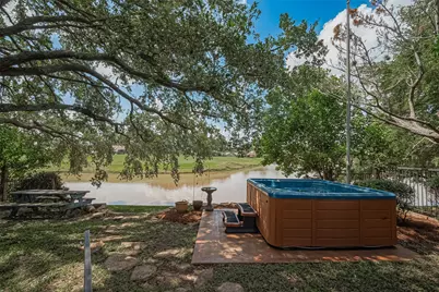 2938 Lake View Drive, Missouri City, TX 77459 - Photo 2