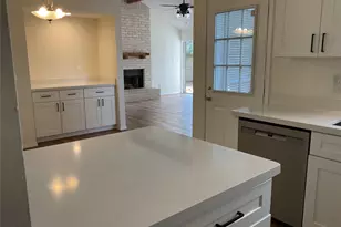 28 E Lance Leaf Rd, Spring, TX 77381 - Photo 2