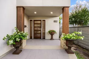 510 Birdsall St, Houston, TX 77007 - Photo 2