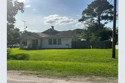 103 Birch Street, Wallis, TX 77485 - Photo 1