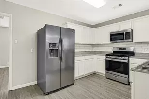 14818 Aberdeen Meadow Lane, Houston, TX 77053 - Photo 10