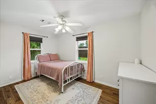 1122 Sunny Dr, Houston, TX 77037 - Photo 18