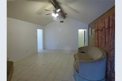 12511 Shannon Hills Drive, Houston, TX 77099 - Photo 6