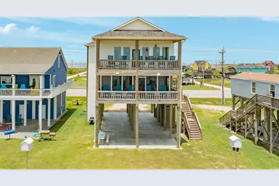 2176 Highway 87, Gilchrist, TX 77617 - Photo 2