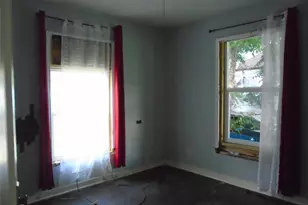 7527 Erath St, Houston, TX 77023 - Photo 6