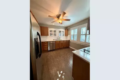 1621 Cherryhurst Street, Houston, TX 77006 - Photo 14