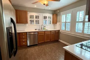 1621 Cherryhurst St, Houston, TX 77006 - Photo 14