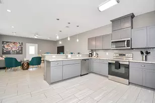3019 Elysian St, Houston, TX 77009 - Photo 6