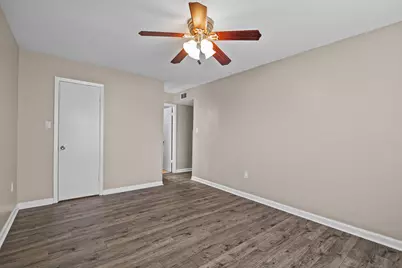 250 El Dorado Boulevard #127, Webster, TX 77598 - Photo 12