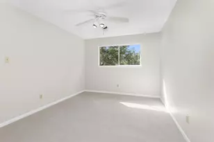 307 Prince of Wales St, Conroe, TX 77304 - Photo 26