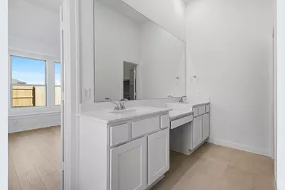 17915 Oakwood Stream Drive, Webster, TX 77598 - Photo 14