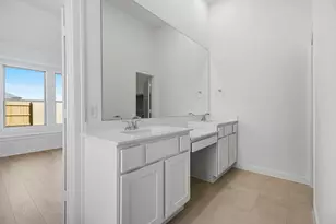 17915 Oakwood Strm Dr, Webster, TX 77598 - Photo 14