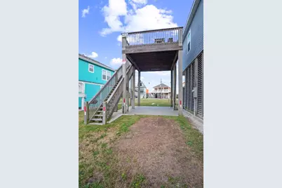 1811 Redfish Lane, Crystal Beach, TX 77650 - Photo 2