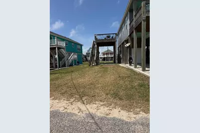 1811 Redfish Lane, Crystal Beach, TX 77650 - Photo 10