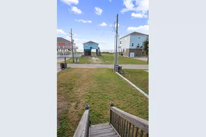 1811 Redfish Lane, Crystal Beach, TX 77650 - Photo 6